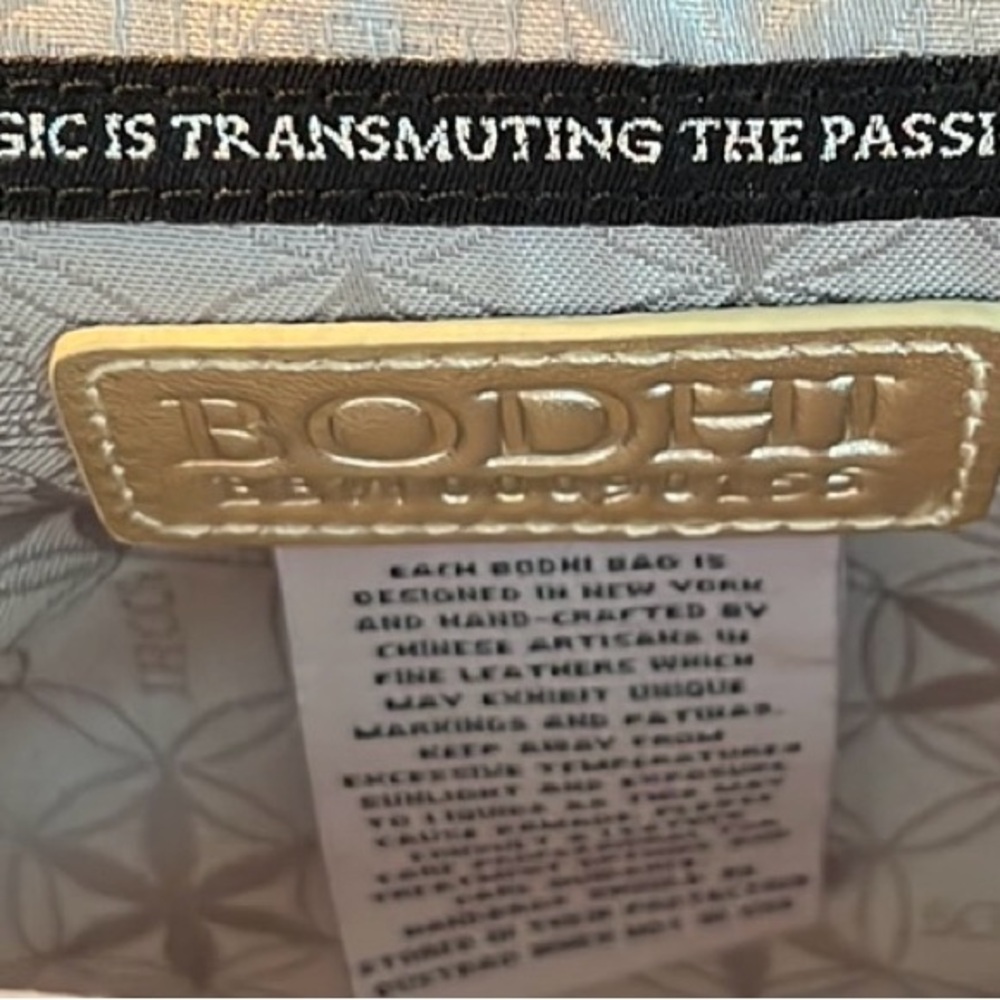 BODHI Patent Frame Clutch Evening Bag - Picture 9 of 9